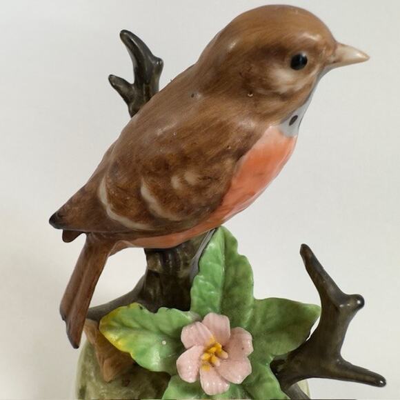 TAJ Importing Robin On Branch Bird Music Box Porcelain Japan/San Francisco VTG - Picture 7 of 16